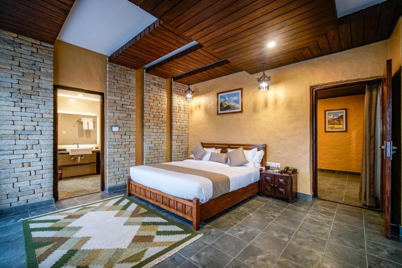 Bar Peepal Resort Ποκάρα Εξωτερικό φωτογραφία Deluxe Room