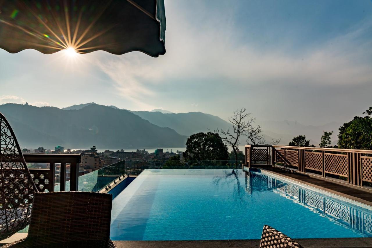 Bar Peepal Resort Ποκάρα Εξωτερικό φωτογραφία View from the rooftop pool
