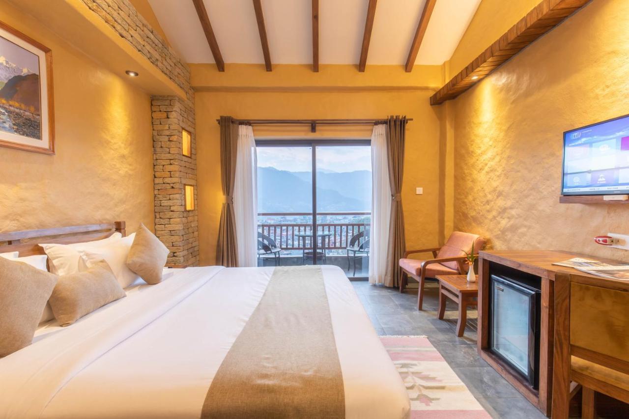 Bar Peepal Resort Ποκάρα Εξωτερικό φωτογραφία Deluxe room