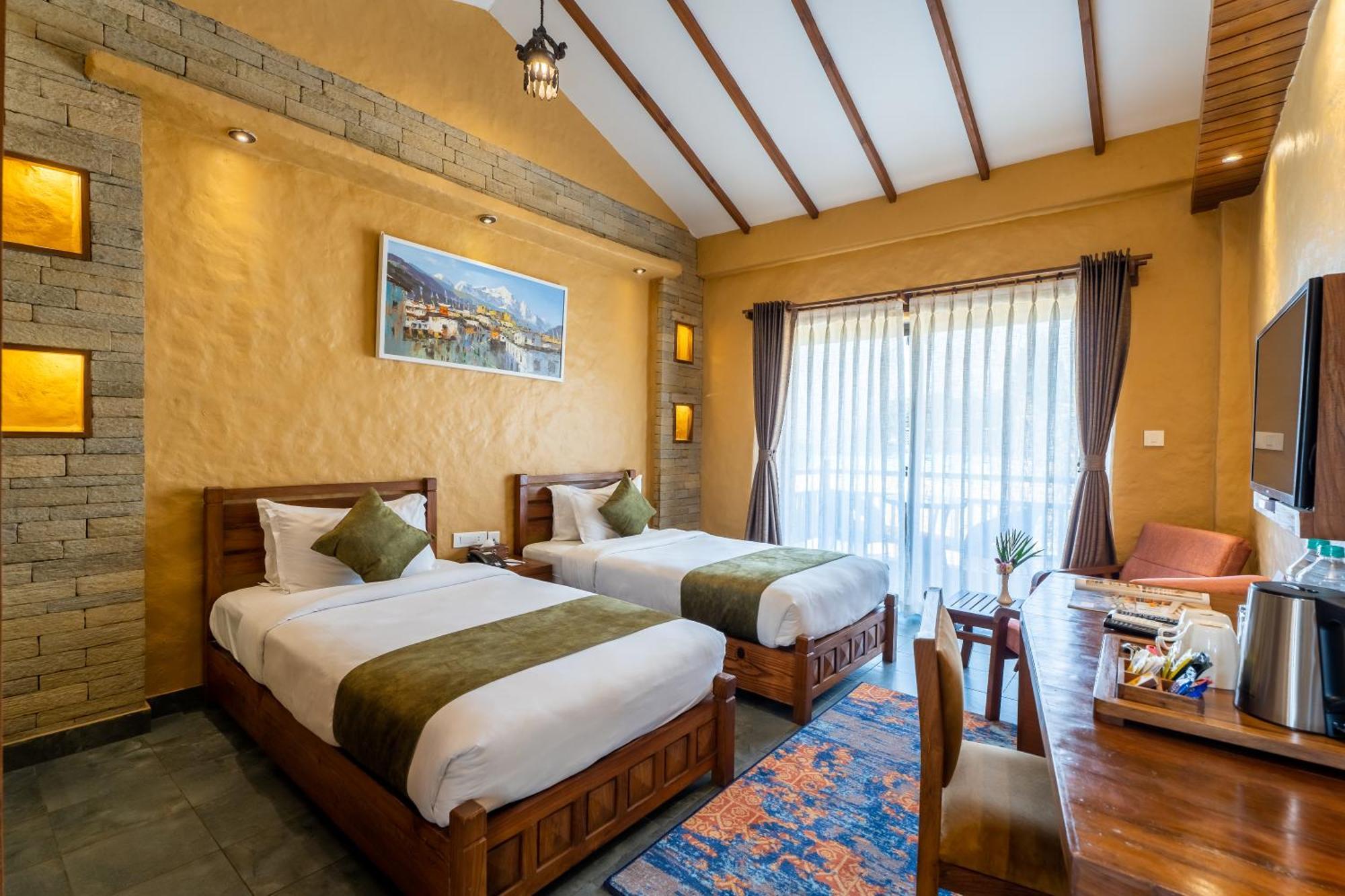 Bar Peepal Resort Ποκάρα Εξωτερικό φωτογραφία Deluxe Room