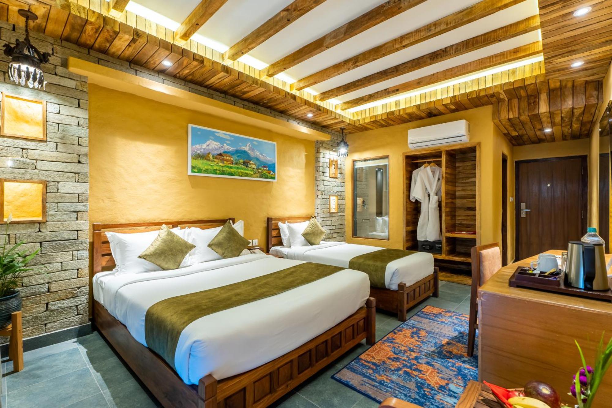 Bar Peepal Resort Ποκάρα Εξωτερικό φωτογραφία Deluxe Room